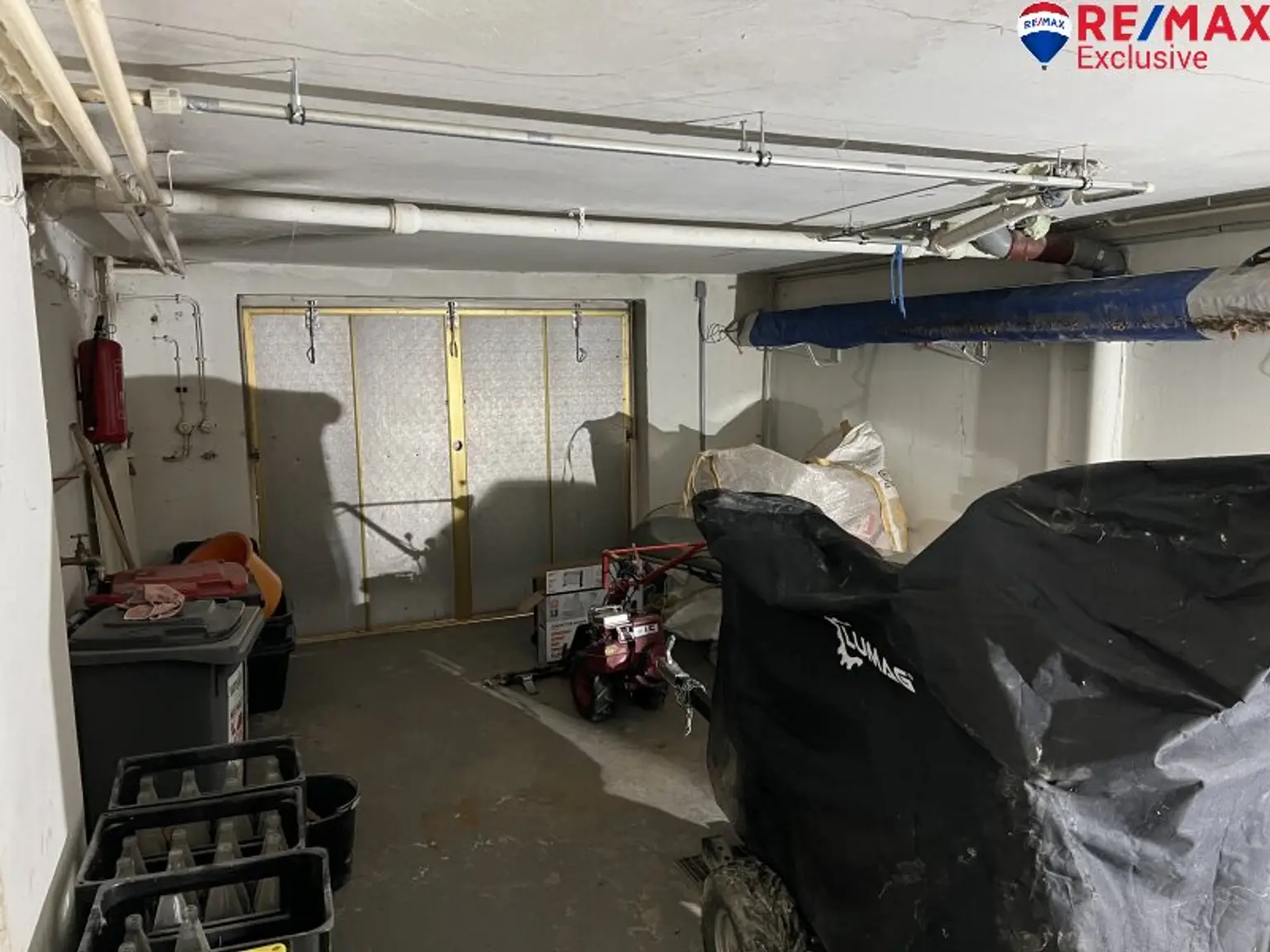 Der Hohen Wand und dem Schneeberg so nah! Sanierungsbedürftiges Einfamilienhaus mit Garten und Garage!