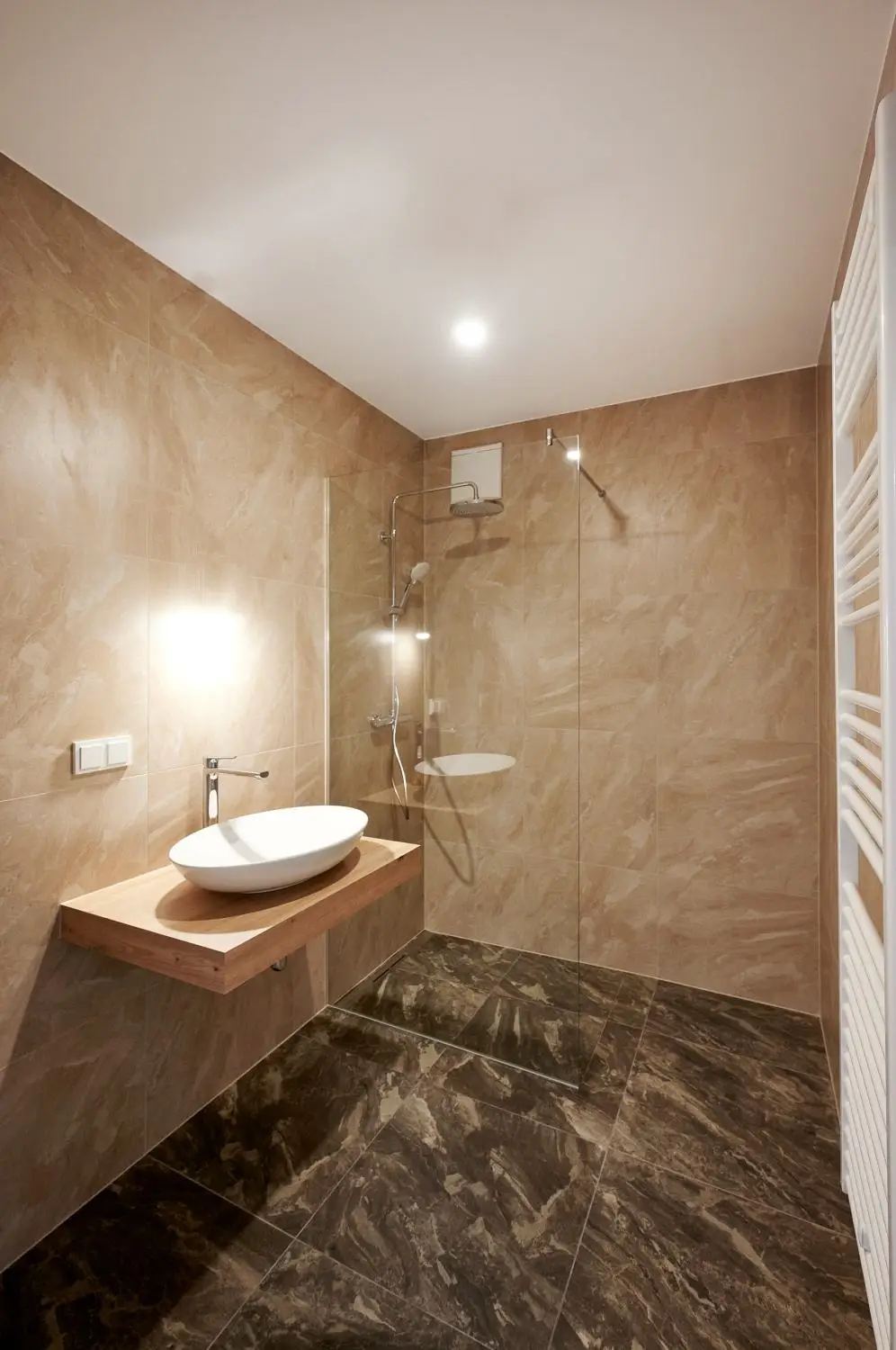 Naturnah wohnen, stadtnah leben – Ihre 3-Zimmer-Loggiawohnung 
mit Wohlfühlfaktor! ERSTBEZUG!