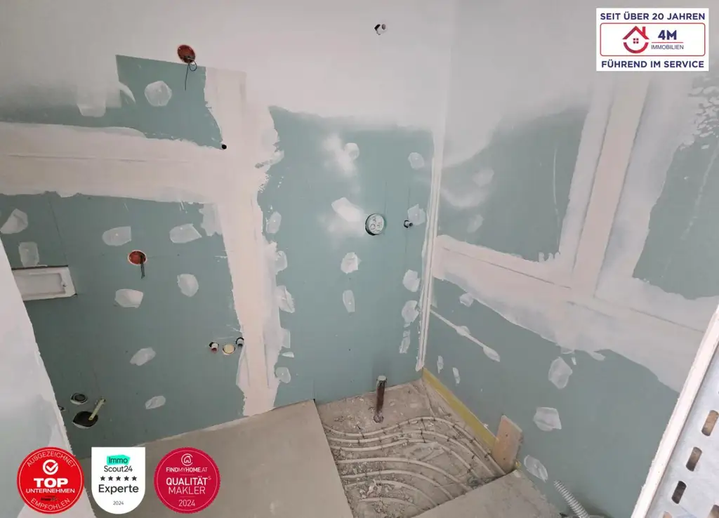 Charmanter Altbau trifft modernen Wohnkomfort: Stilvolle, belagsfertige 2-Zimmer-Wohnung mit 39,44 m² im Erstbezug