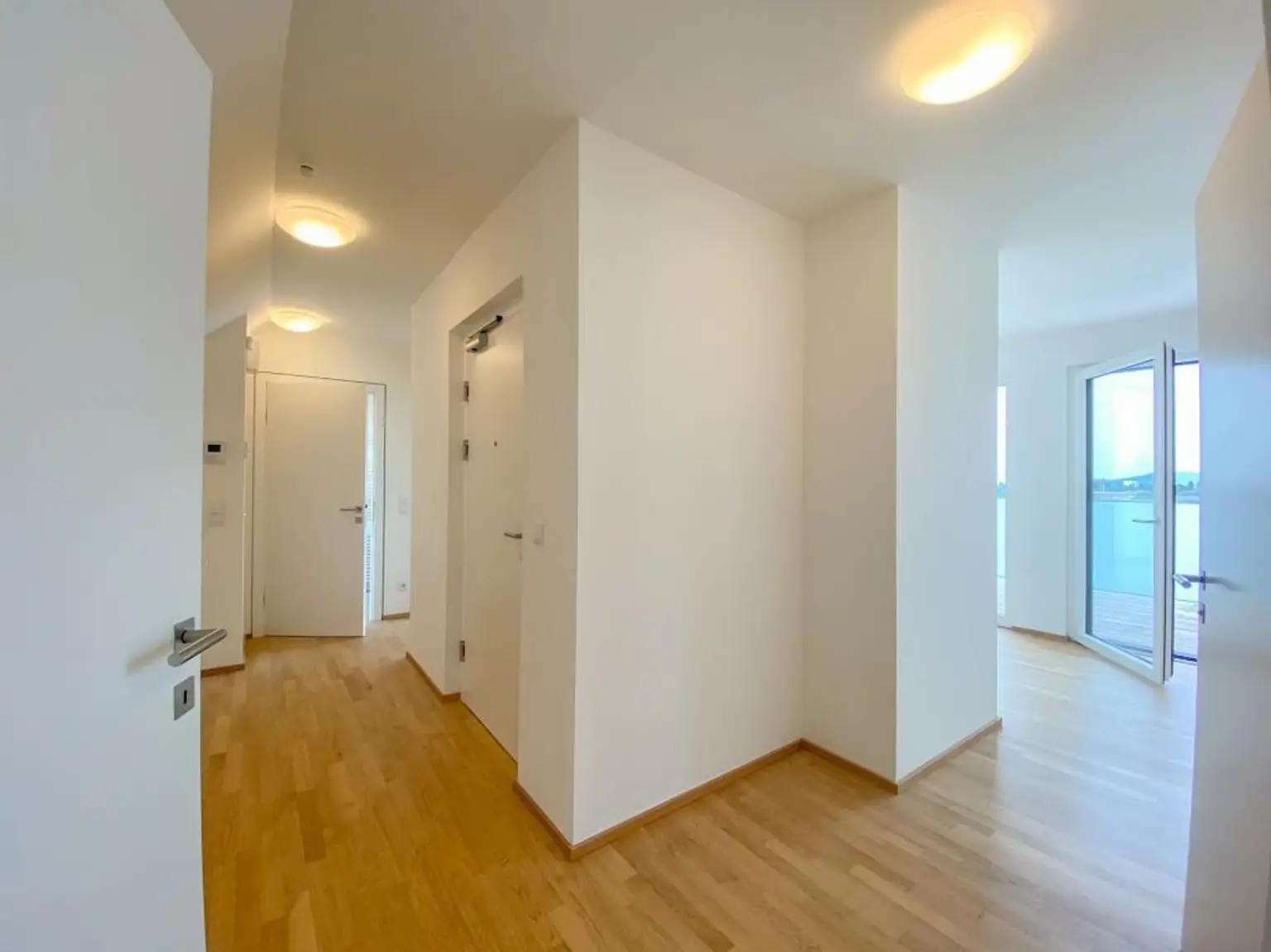Penthouse mit Weitblick für gehobene Ansprüche // Pentzhouse with views for high demands //