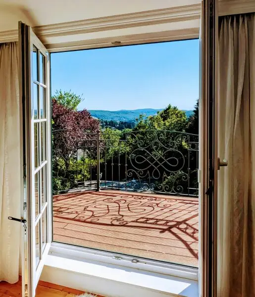 Wunderschöne Villa mit Pool und weitläufigem Grundstück, Nähe Pressbaum