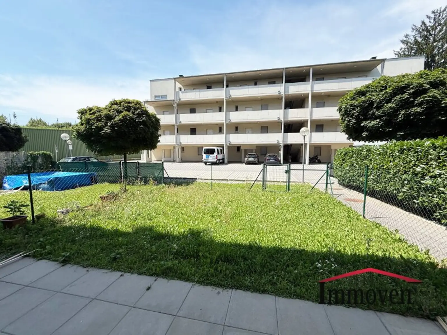 Gartenwohnung! 2-Zimmerwohnung mit Terrasse/Gartenanteil!