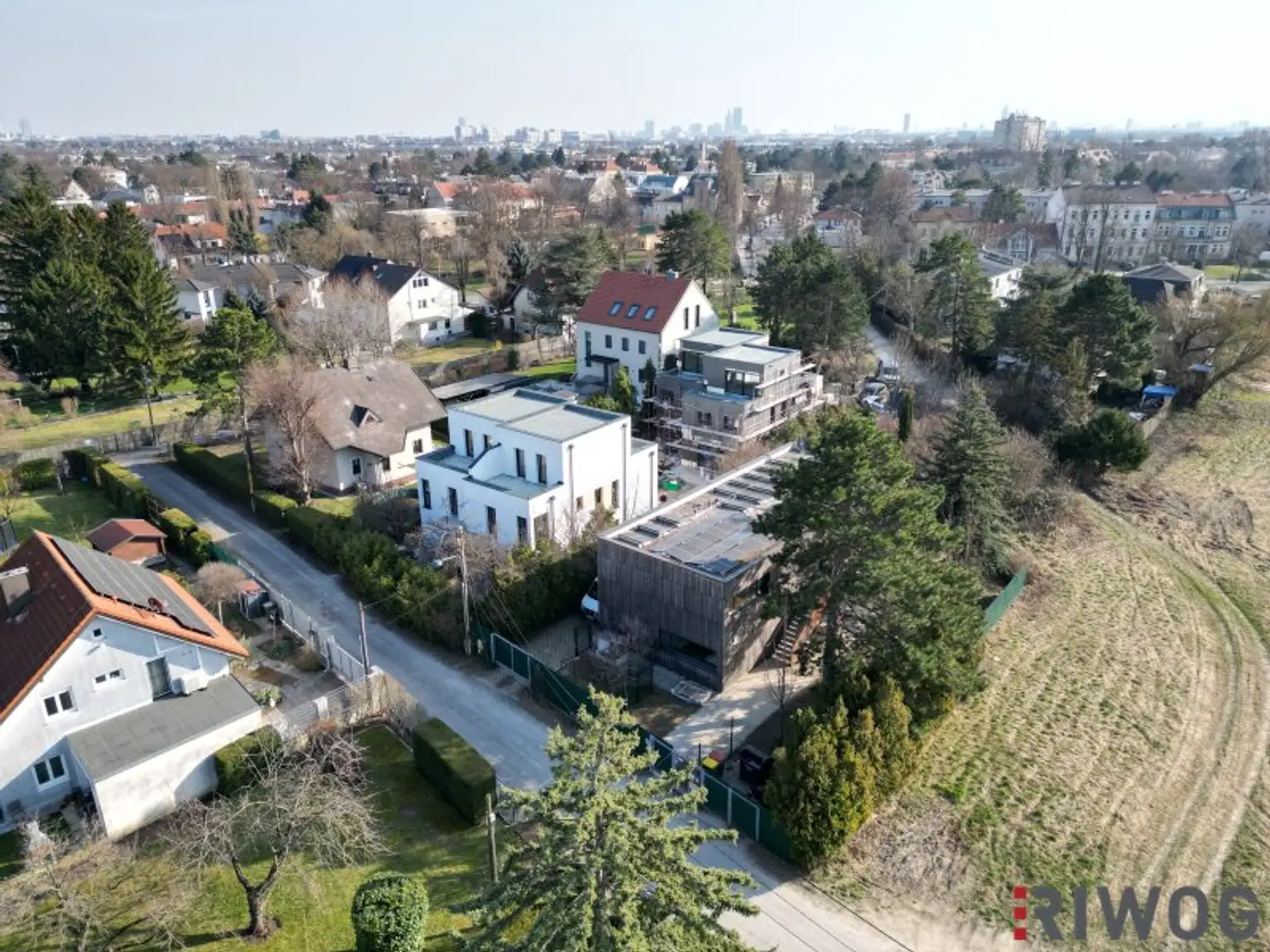 RUHELAGE | 5 Zimmer-Doppelhaus mit Keller | Luftwärmepumpe | Erstbezug nach Errichtung