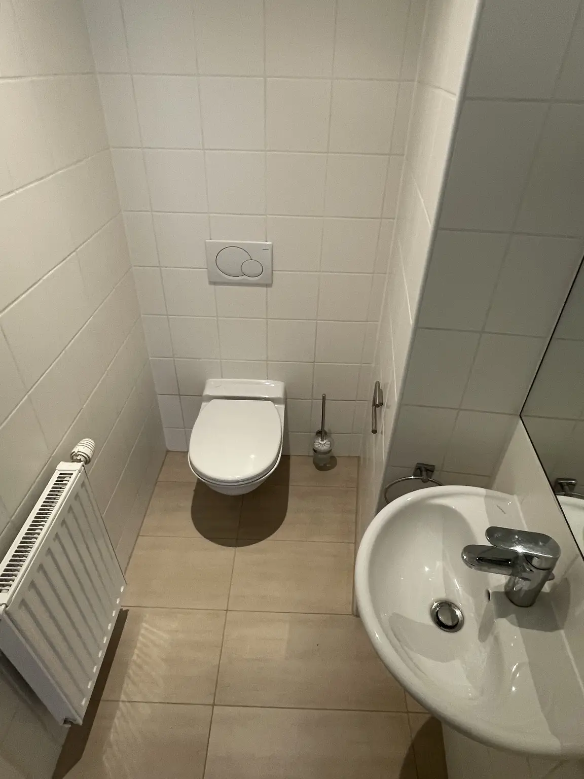Modernes Wohnen nahe Naschmarkt: Klimatisierte Dachgeschoßwohnung mit Balkon und Terrasse