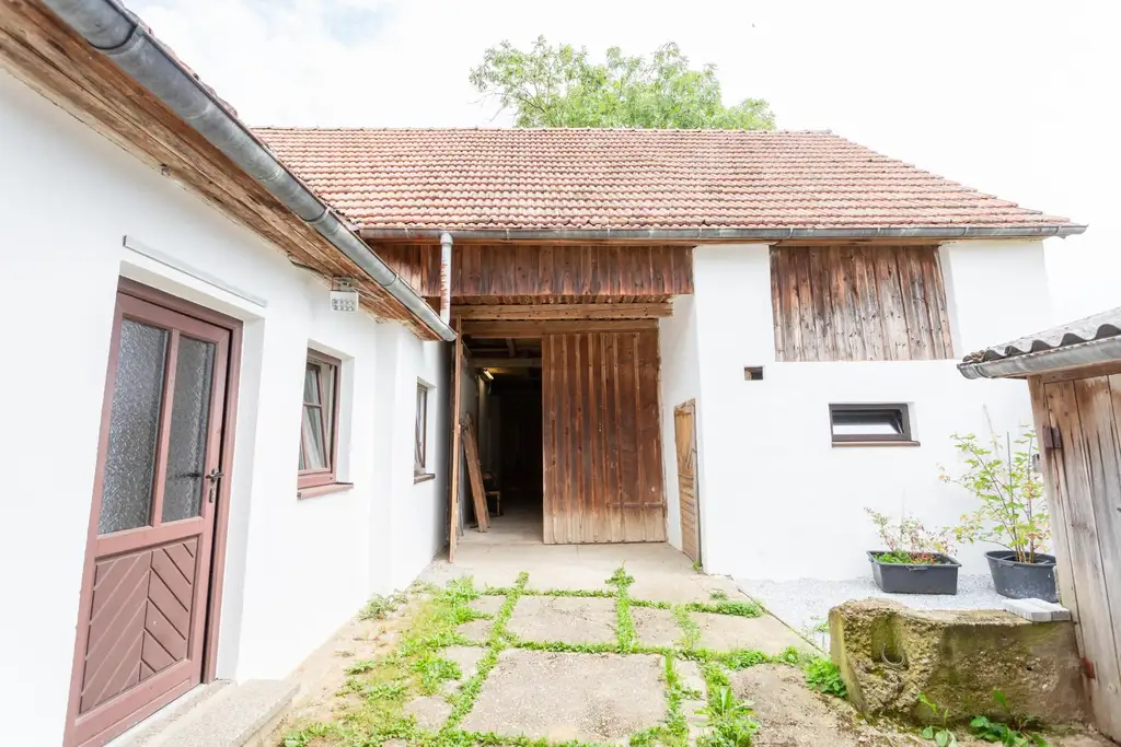 Charmanter Dreikanthof mit Schlossblick nahe Gföhl