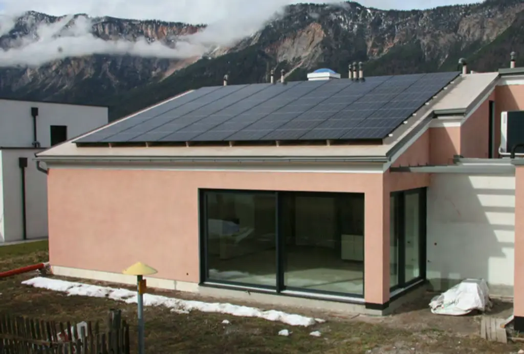 Villa Neuhaus – Wohnen, Arbeiten und Vorsorgen in einem einzigartigen Ensemble