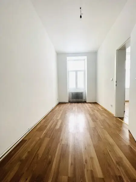 Altbau-Flair - Sanierte  3-Zimmer Wohnung - 3. Bezirk Nähe Landstraße