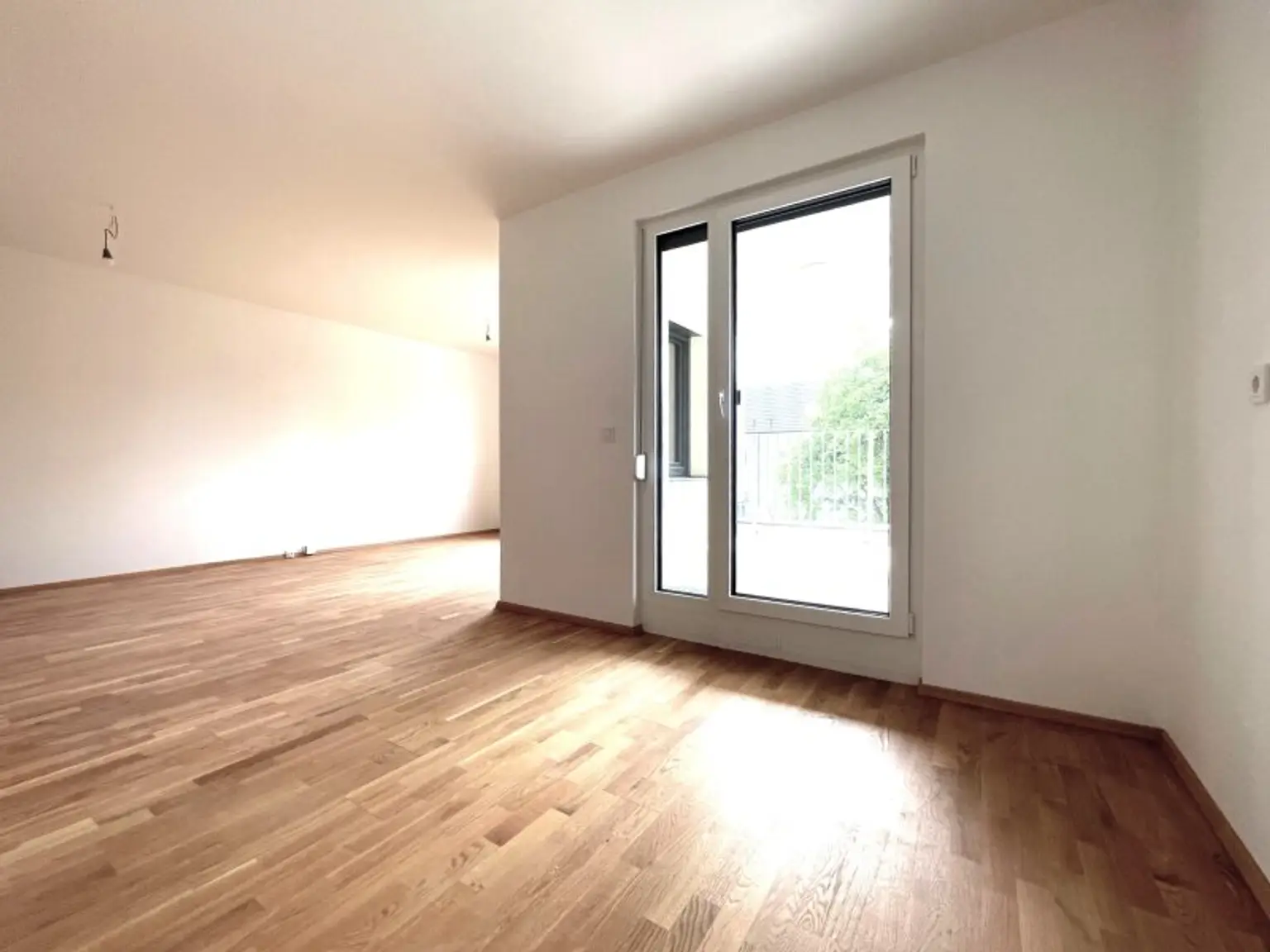 Wunderschöne 2 Zimmerwohnung in Grünruhelage mit Balkon