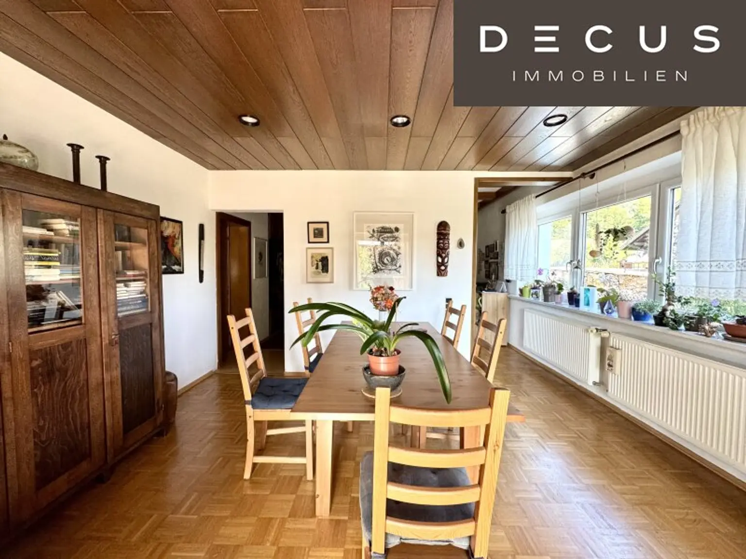 | TRAUMHAFTES MEHRFAMILIENHAUS IN LIGIST | ca. 274 m² WOHNFLÄCHE | MIT GARTEN | 2 TERRASSEN | MODERNE & HOCHWERTIGE AUSSTATTUNG | LICHTDURCHFLUTET | IDYLLISCHE LAGE