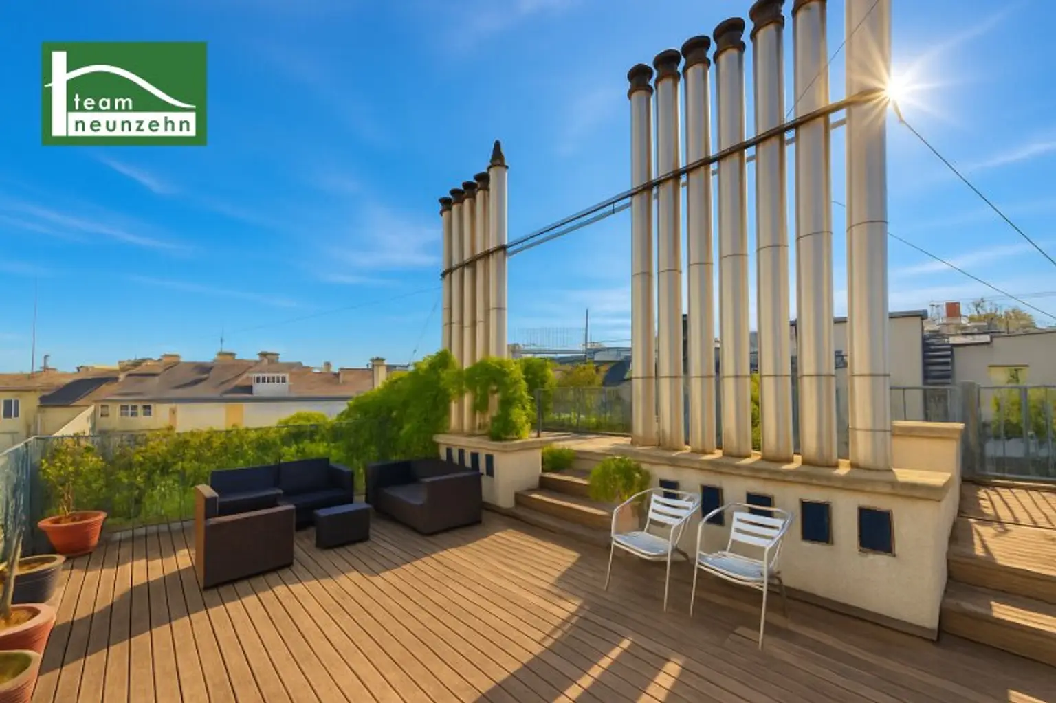 Stilvolle Dachgeschoss-Maisonette mit 3,5 Zimmern, riesiger Terrasse und WG-Eignung nahe U6 Nußdorfer Straße!