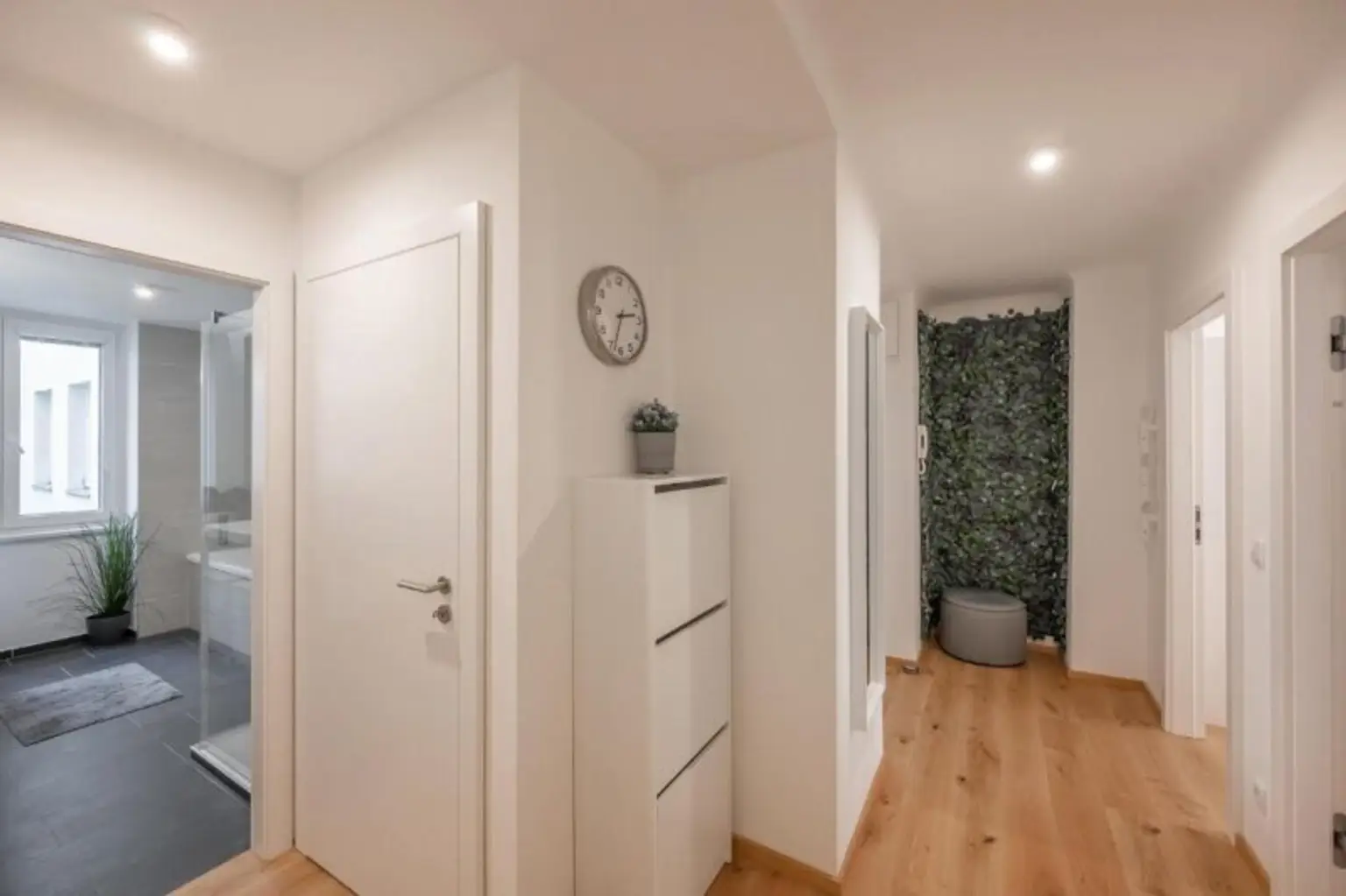 Top-sanierte 3-Zimmer-Wohnung beim Rudolfsplatz – sofort bezugsfertig!
