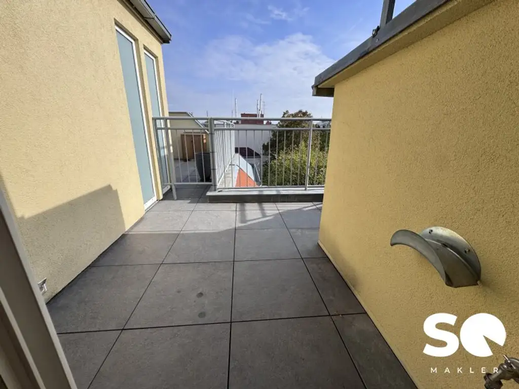 # SQ - HELLE, RUHIGE 2 ZIMMER DG-WOHNUNG INKL. TERRASSE - NÄHE RIVERSIDE - 1230 WIEN - TAG DER OFFENEN TÜR: 31.10.2025 14:00-17:00