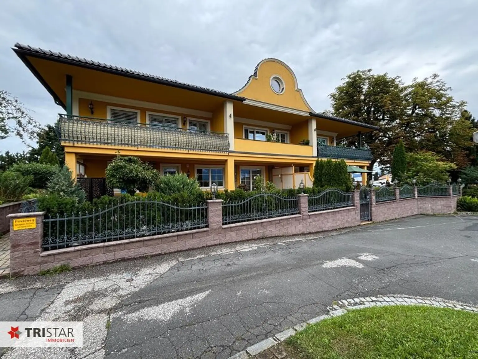 Traumhafte Gartenwohnung am Faaker See – Private Badekabine am See !!!!