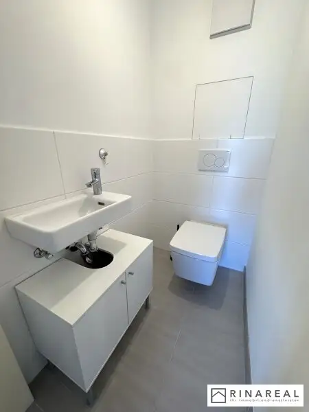 ZWEITBEZUG - Tolle 3 Zimmer Neubauwohnung | Loggia/Balkon | KEINE Einbauküche | zzgl. Garagenstellplatz | Vorstadtl, Ebreichsdorf | ab Oktober 2025