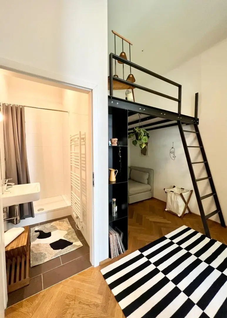 platzsparendes Hochbett