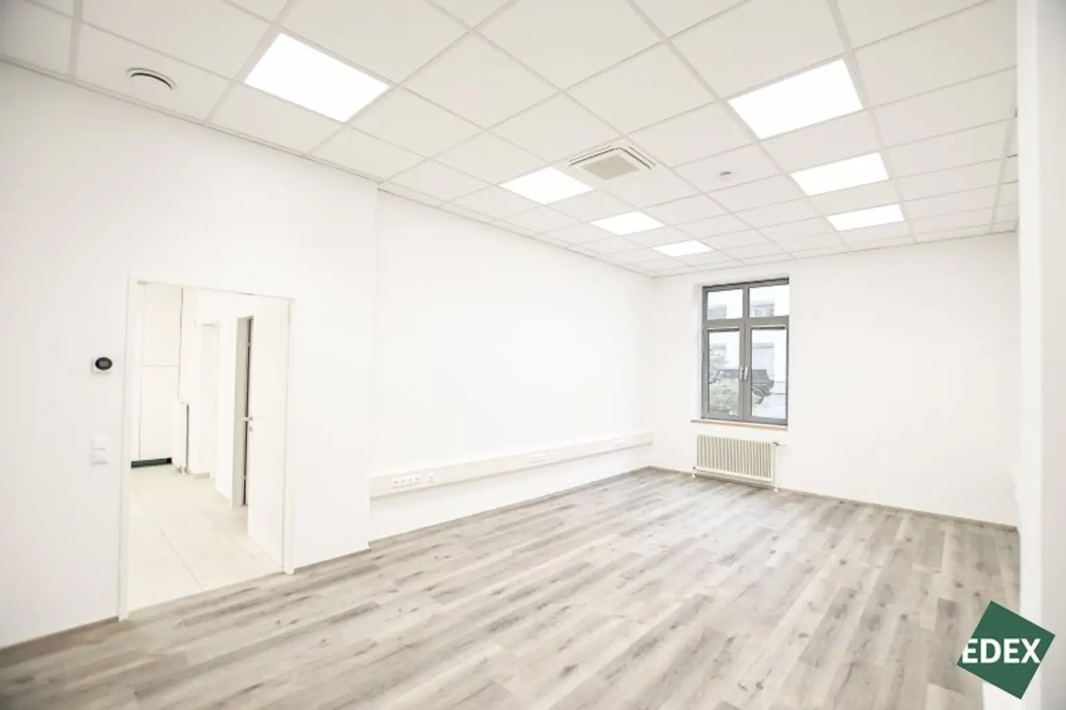 Geschäftslokal mit großen Auslagefronten in 1030 Wien