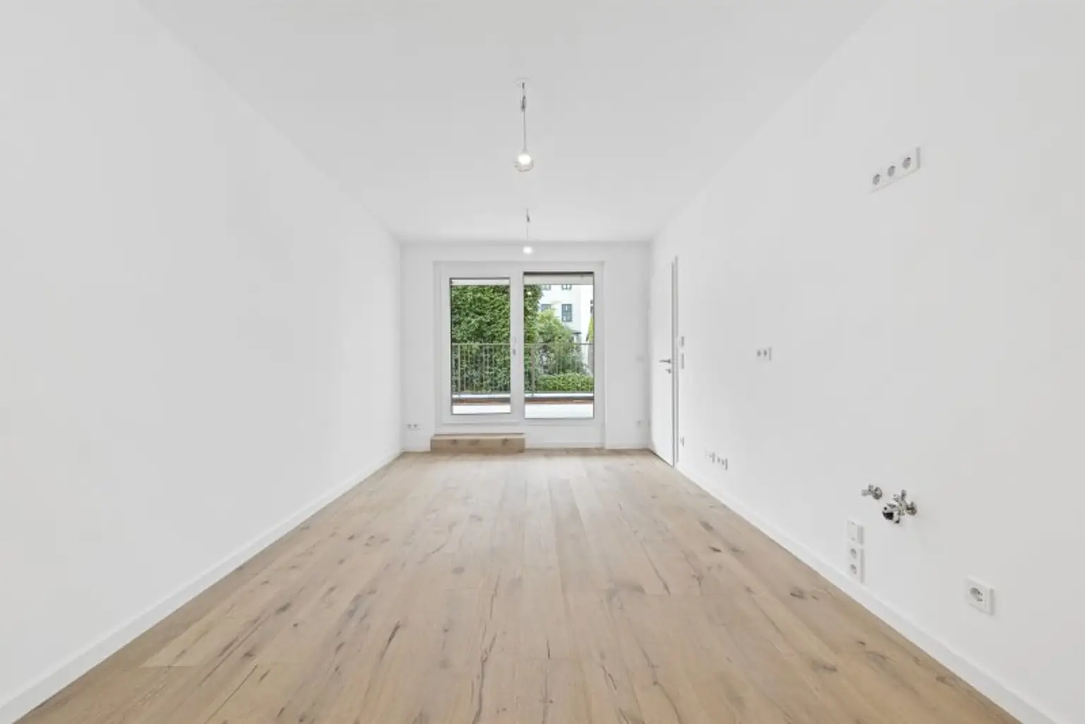 KOMPAKT, EFFIZIENT, URBAN MIT GROßEM BALKON - MODERNER WOHNKOMFORT IN HERNALS
