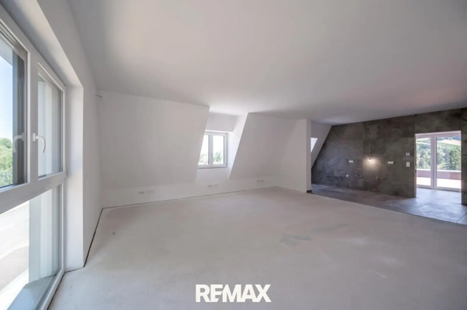 Master-Bedroom