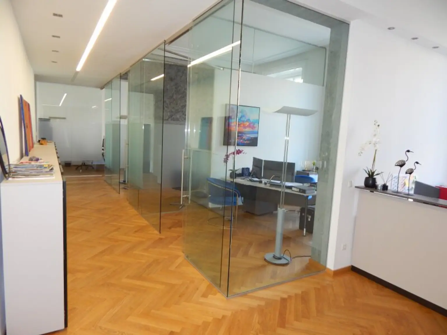 Modernes saniertes Büro/Praxis in zentraler Lage, mit allen Extras - nähe Oper