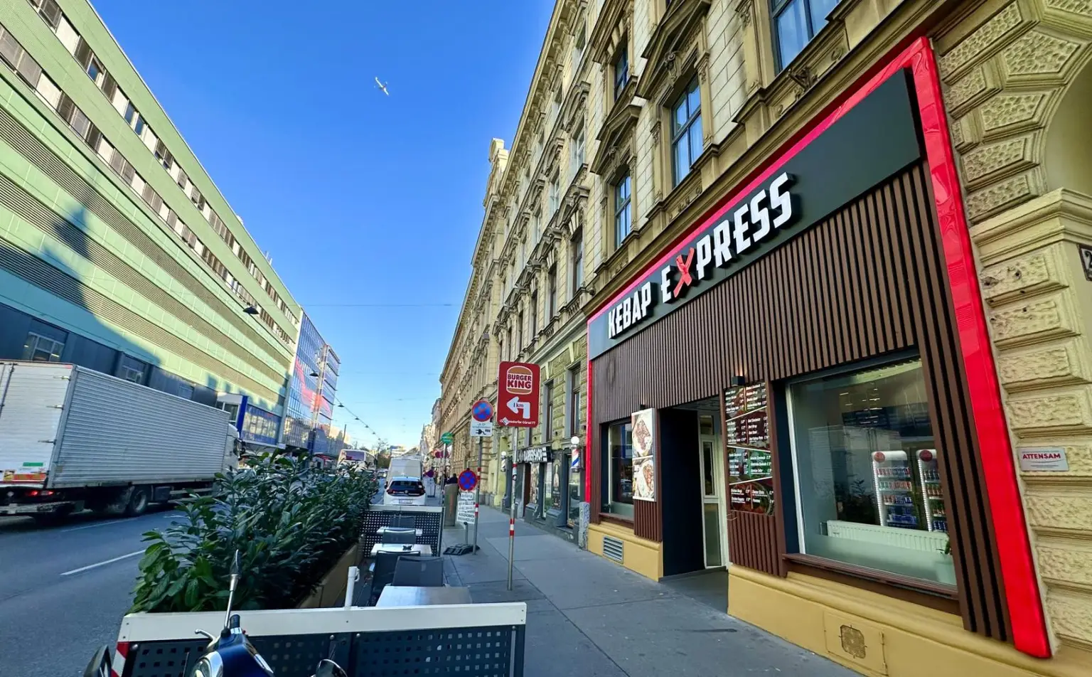 Attraktives Imbisslokal in der Schönbrunner Straße zu mieten!