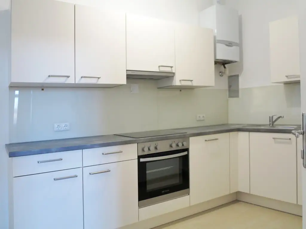 STILVOLL SANIERTE ALTBAUALTBAUWOHNUNG - RESRVIERT