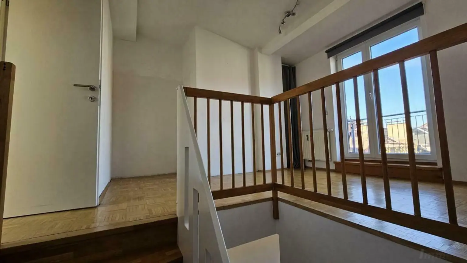 ***Elegante DG-Maisonette ** 2 Innenhofbalkone ** Trendviertel Graz-Lend ** moderne Citywohnung ** für Paare & Studenten & Anleger ***