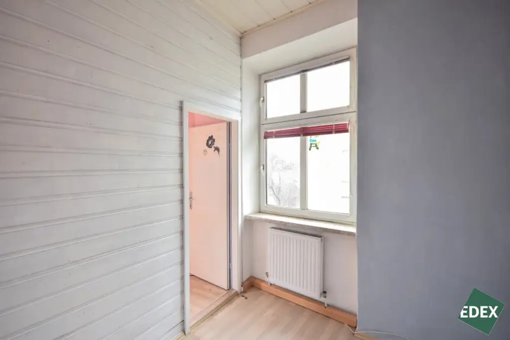 Altbauwohnung mit 56 m² zum Sanieren – ruhige Lage in Favoriten