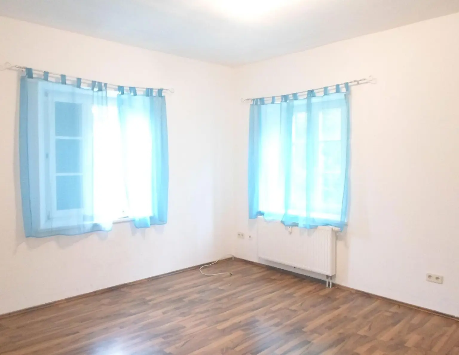Wohnen wo andere Urlaub machen - 3-Zimmer-Wohnung nahe Schloss Burgau
