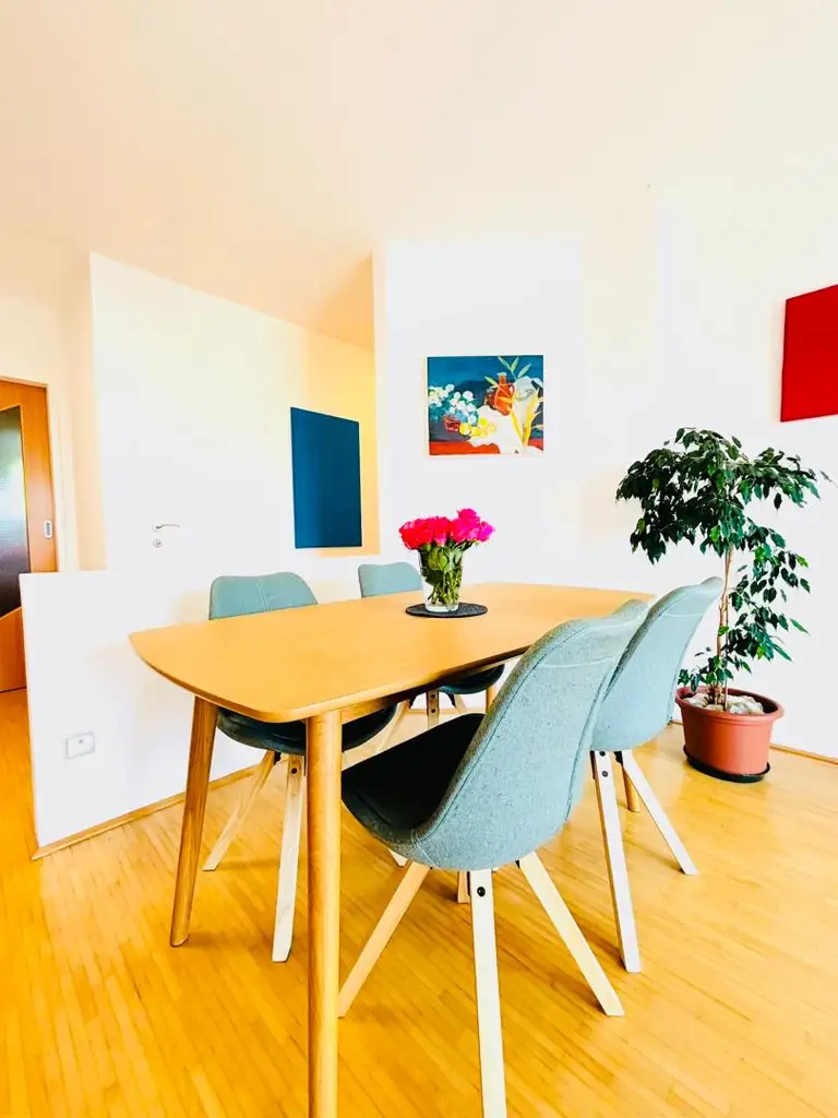 4-Zimmer-Wohnjuwel mit Bergblick