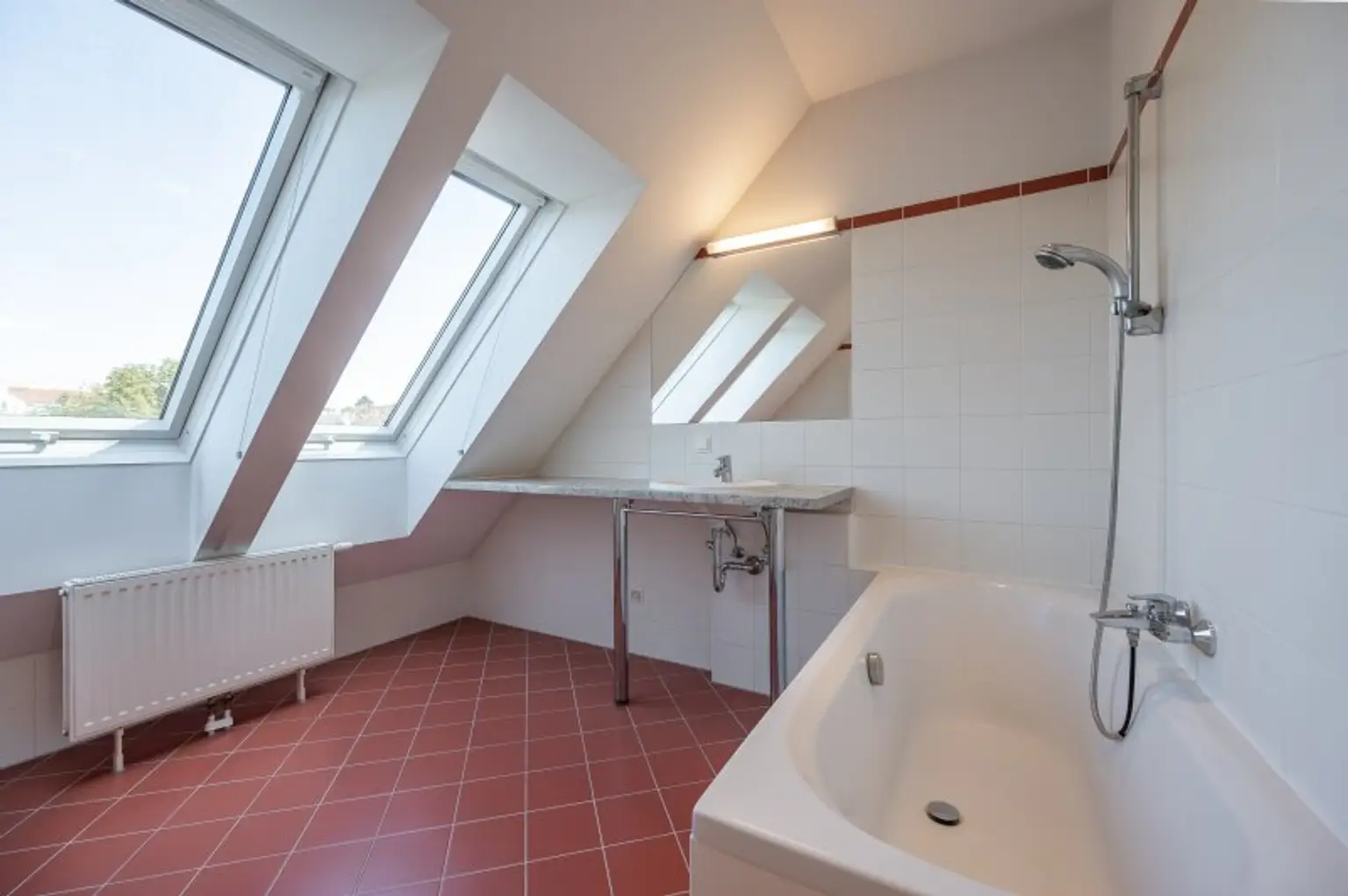 ++Provisionsfrei++ TOP-Lage im 19. Bezirk, wunderschöne 2-Zimmer-Wohnung mit Terrasse!