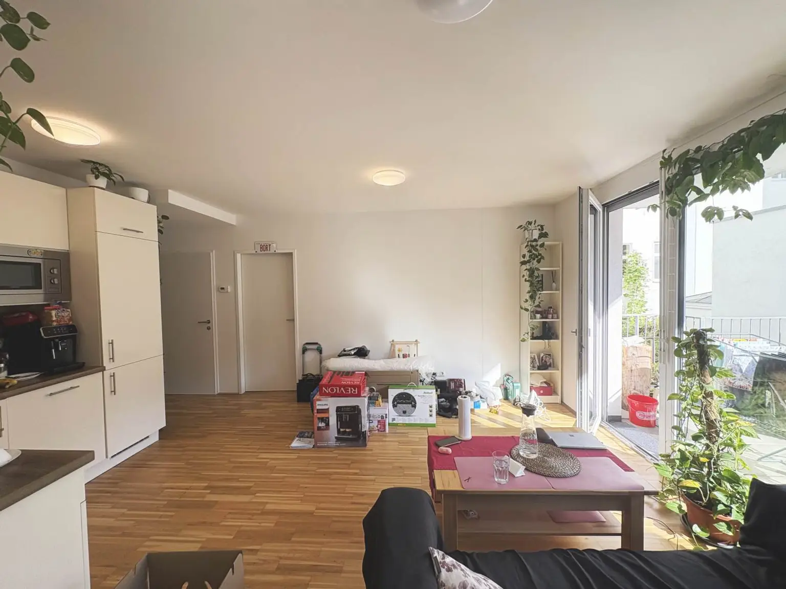 Herrliche 2-Zimmer-Terrassenwohnung in der Roseggergasse – 
perfekte Lage nahe U-Bahn Ottakring!