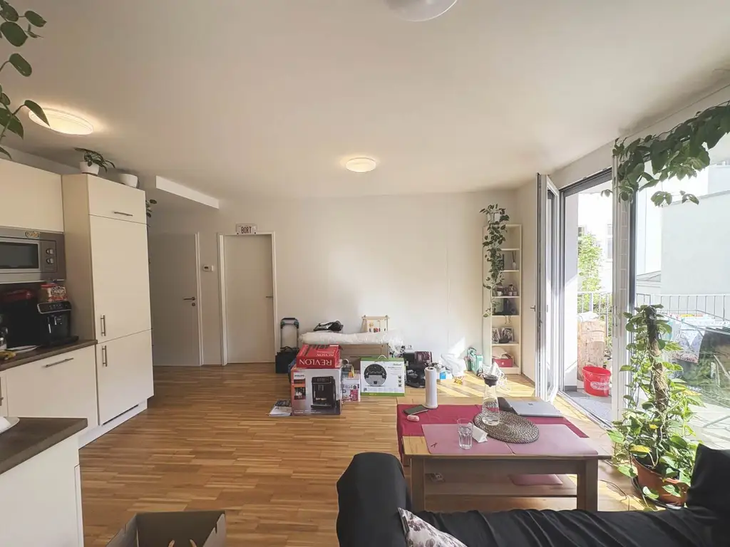 Herrliche 2-Zimmer-Terrassenwohnung in der Roseggergasse – 
perfekte Lage nahe U-Bahn Ottakring!