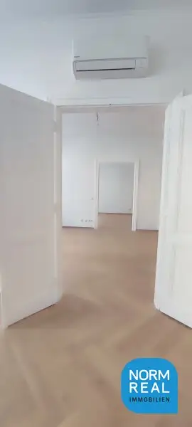 ERSTBEZUG Balkonwohnung