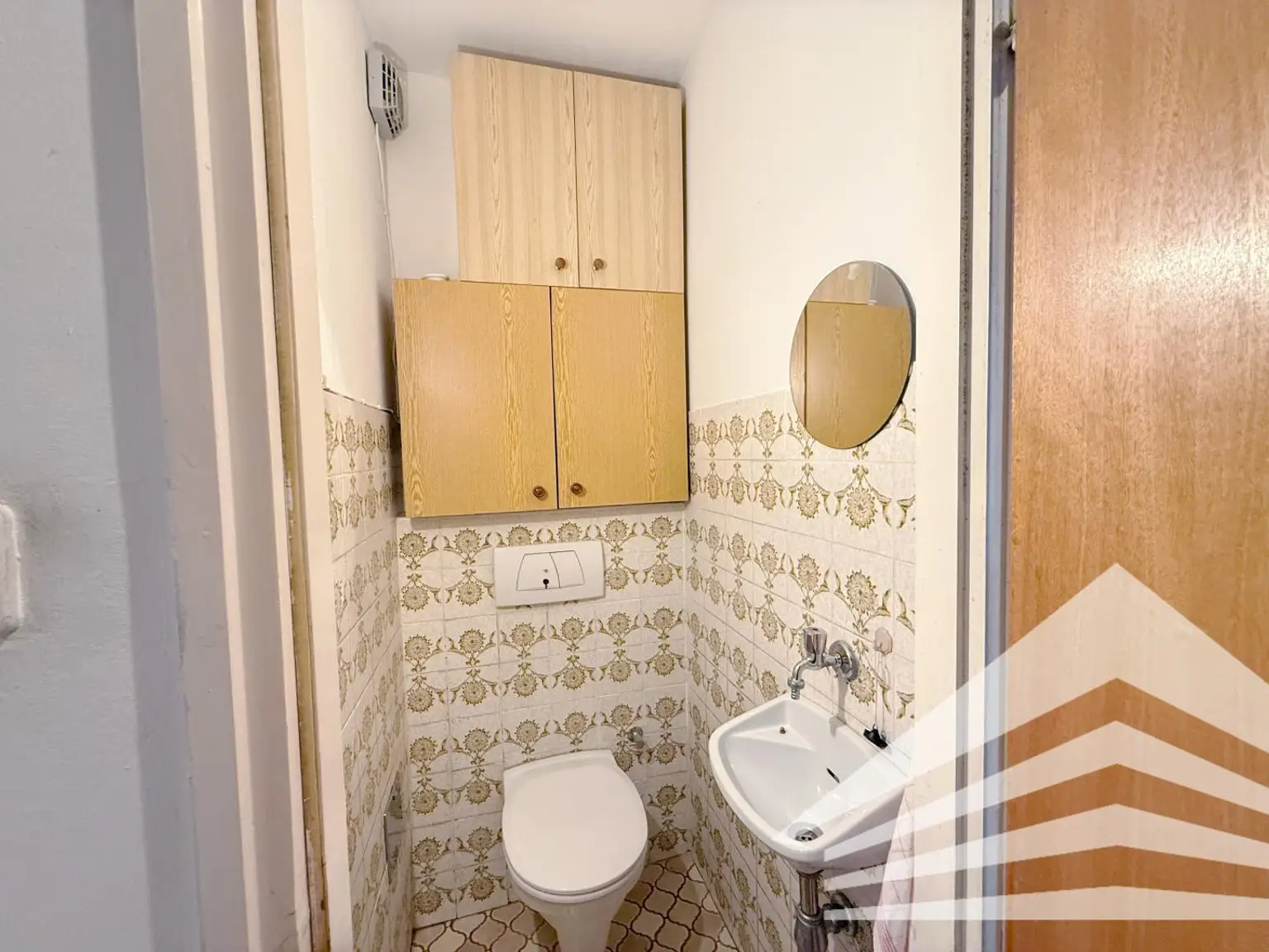 Leondinger Bestlage! Sanierungsbedürftige 2-3 Zimmerwohnung mit Garage!