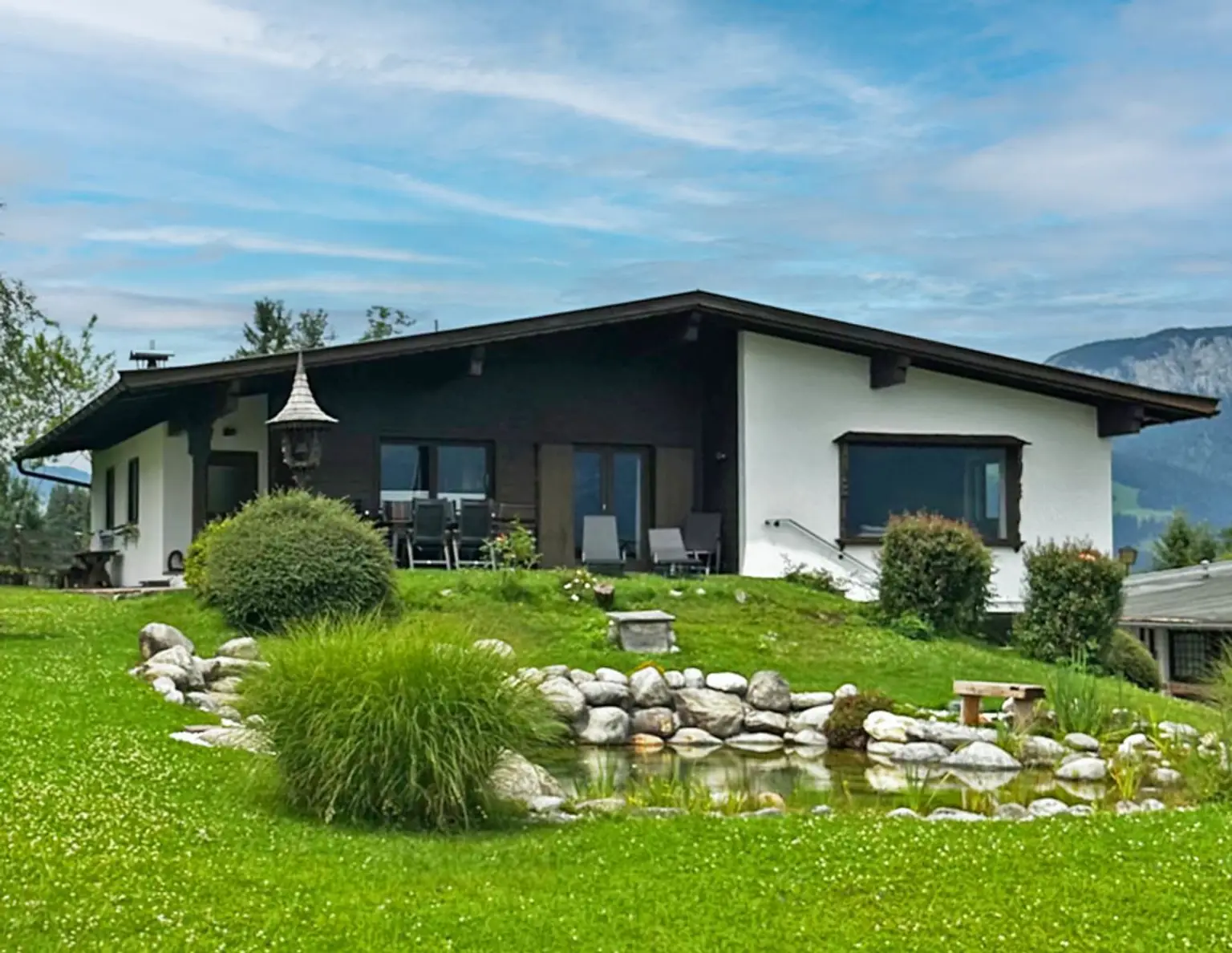 Sonnenverwöhntes Grundstück mit Blick zur Hohen Salve und genehmigter Projektierung