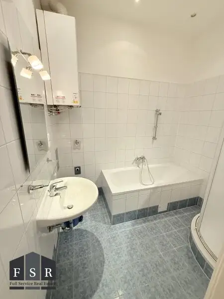 3 Zimmer Altbau-Wohnung in Jugendstil- Zinshausjuwel! Laurentius Platz - U3 Nähe