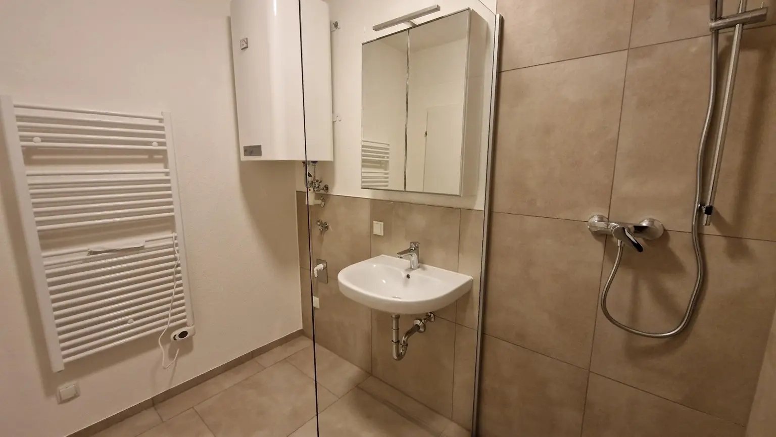 Modernisierte 2-Zimmer-Wohnung mit Loggia in begehrter Lage