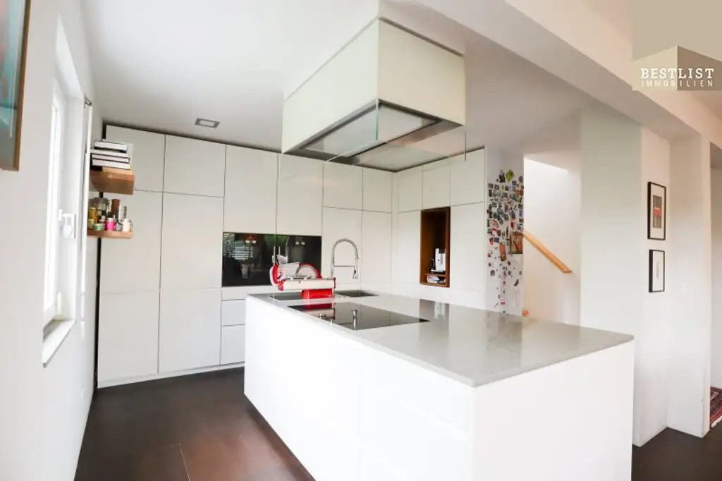 Großzügiges Wohnen mit Stil – Top gepflegtes Einfamilienhaus mit Charme