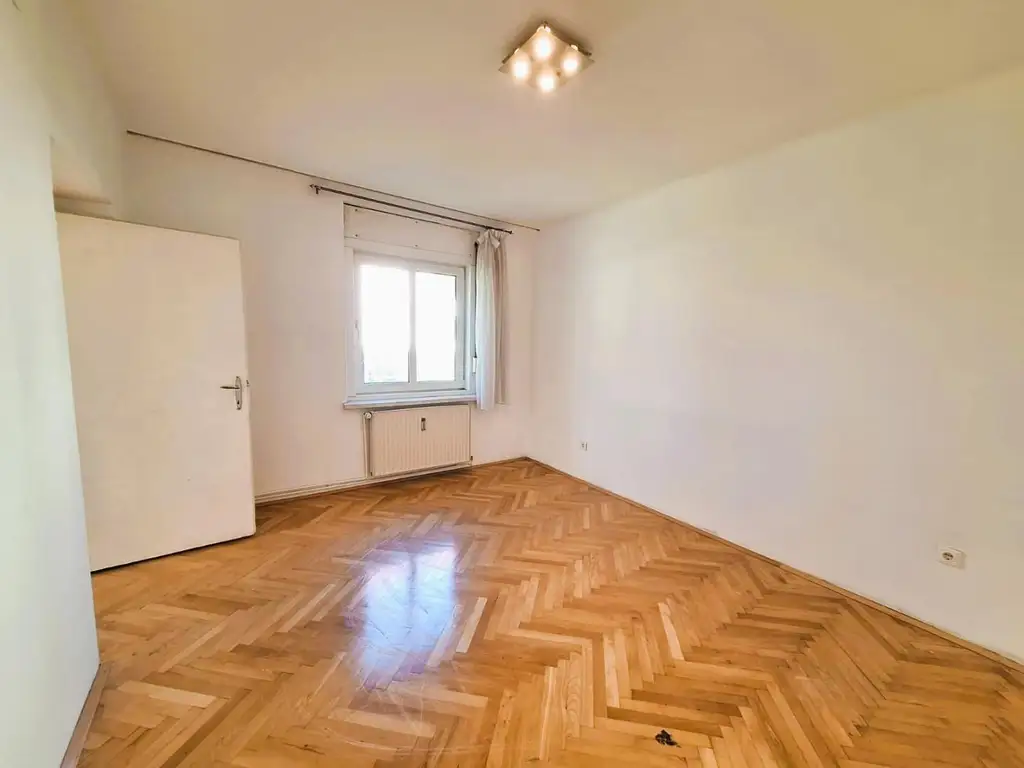 Graz Geidorf -  Sanierte 2-Zimmerwohnung zur Miete