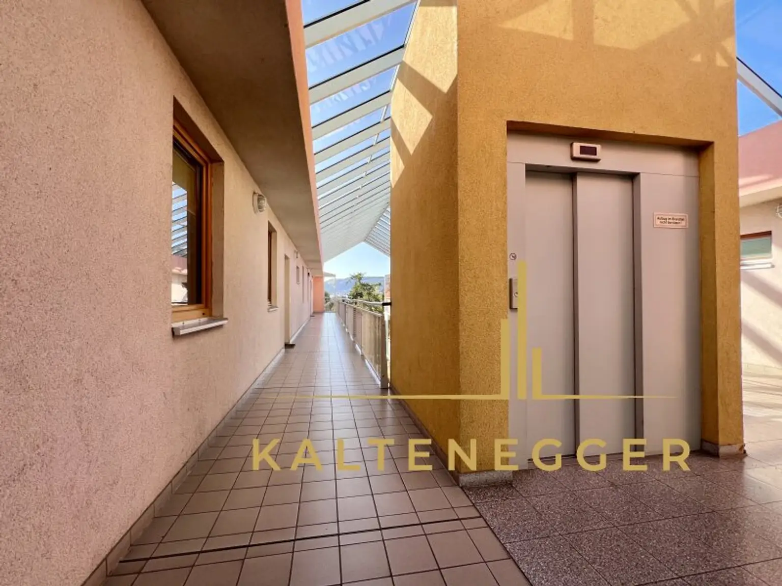 Klosterneuburg 1-Zimmer-Wohnung mit Loggia und Garagenplatz