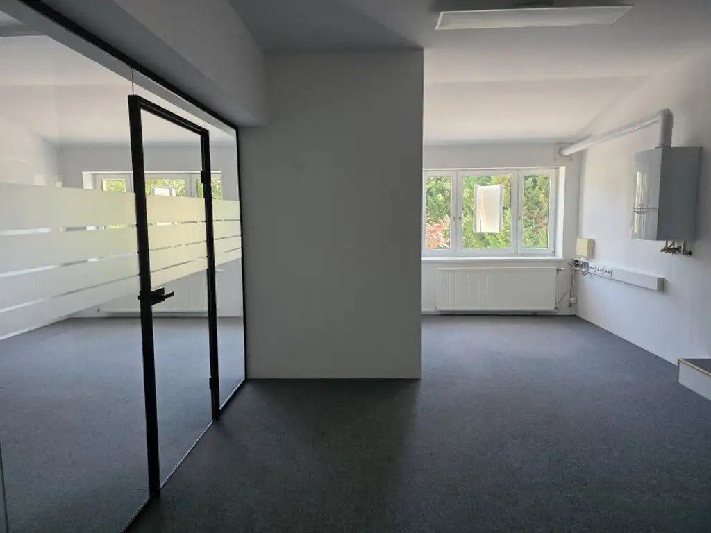 „JETZT SICHERN“: Bürofläche in Top-Lage - nahe Krankenhaus Korneuburg!“