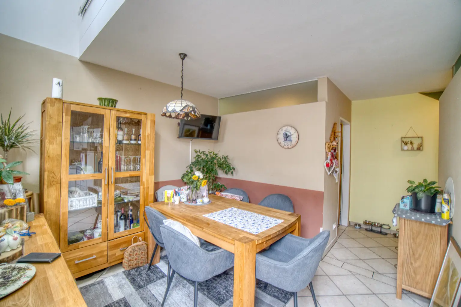 Attraktives Reihenhaus mit gemütlichem Garten