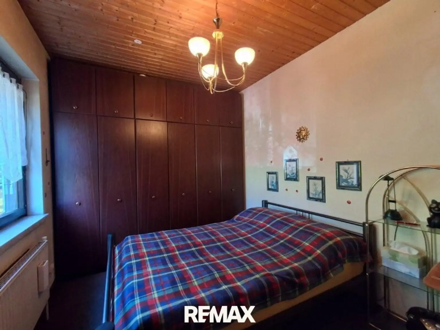 11 Schlafzimmer 1220