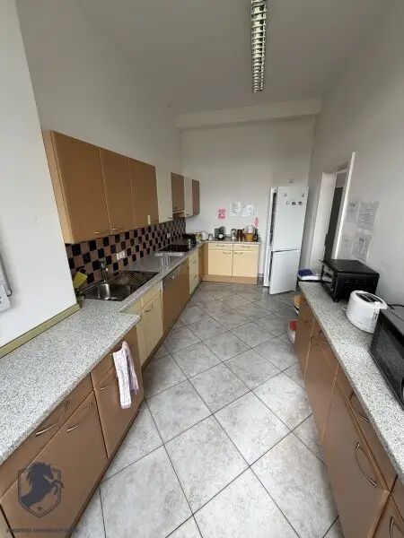 Bürogebäude nahe Haubiversum – Arbeiten mit Ötscherblick