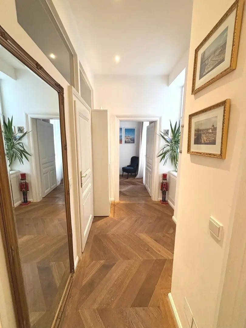 Urbaner Altbaucharme trifft modernes Wohngefühl – Ihr neues Zuhause im 9. Bezirk