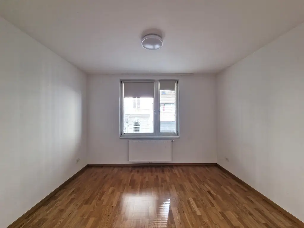 Top-moderne Neubauwohnung mit MEGA-Terrassenfläche (1.OG)