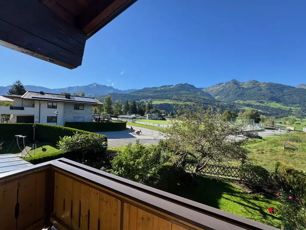 Preisreduzierung! Gepflegtes Reihenhaus in sonniger und zentraler Lage von Piesendorf