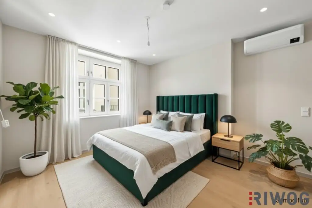 **Architekten Wohnung mit Luxus Ausstattung und Balkon** in Art Deco Fabrik