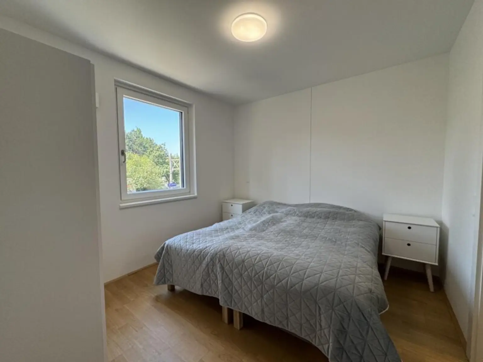 Möblierte 2-Zimmer-Balkonwohnung in Hietzing zu vermieten!