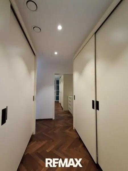13 Schrankraum Garderobe 2721